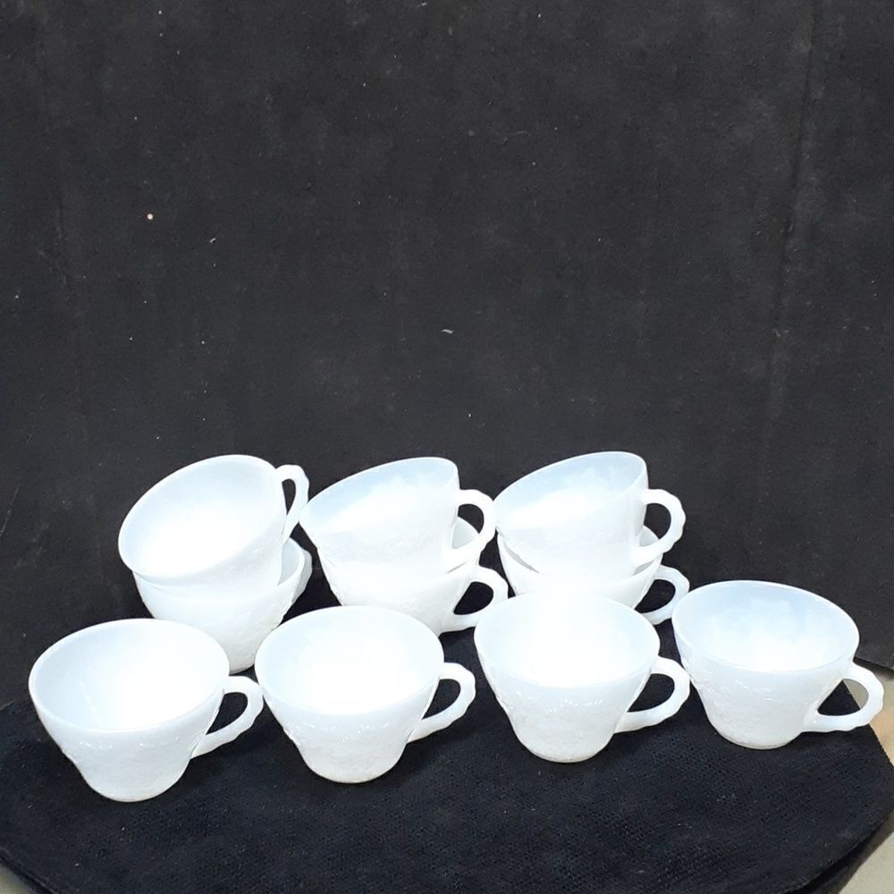 Vintage Mid-century Anchor Hocking Harvest Grape Milk Glass Punch/coffee cups-10